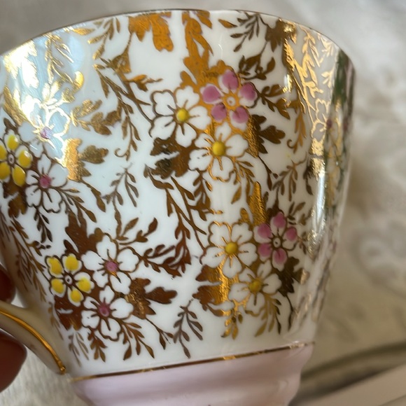 Vintage set of 2 Royal Stafford bone china Demitasse cups pink & gold chintz - Picture 8 of 10